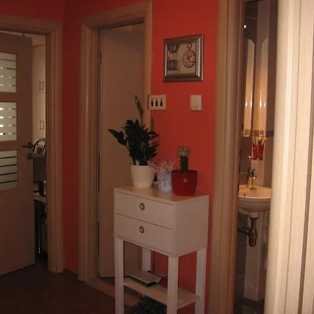 Apartamento Apartman Gabi Kaštel Sućurac